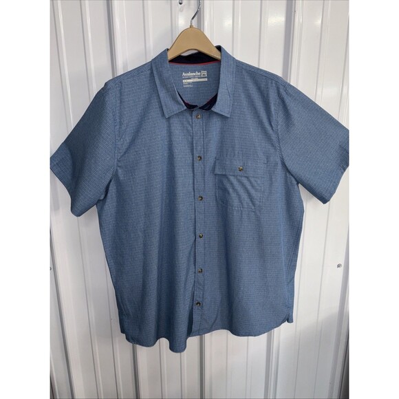 Avalanche Men's Size XL Blue Short Sleeve Button Up Stretch Shirt Hiking EUC - Picture 1 of 5